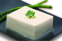 白癜风饮食吃豆腐有哪些好处呢？
